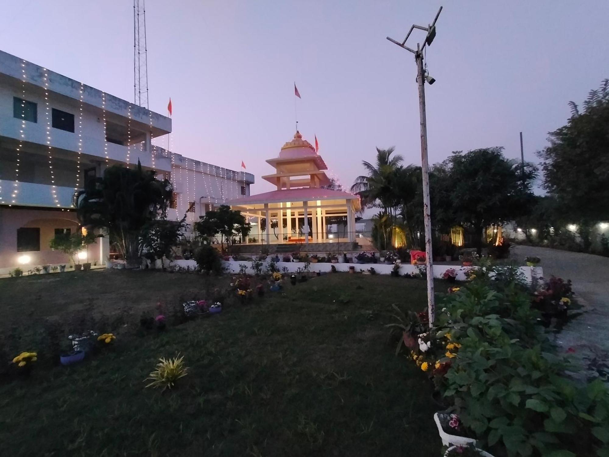 Vedic Villa Варанаси Экстерьер фото